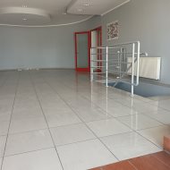 Obiekt na sprzedaż